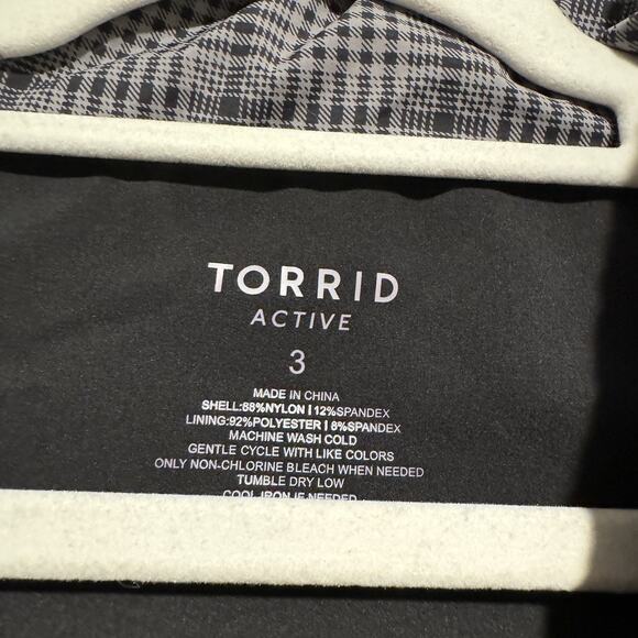 Torrid Active Stretch Nylon Lightweight Plaid Vest Plus Size 3X - Picture 5 of 6